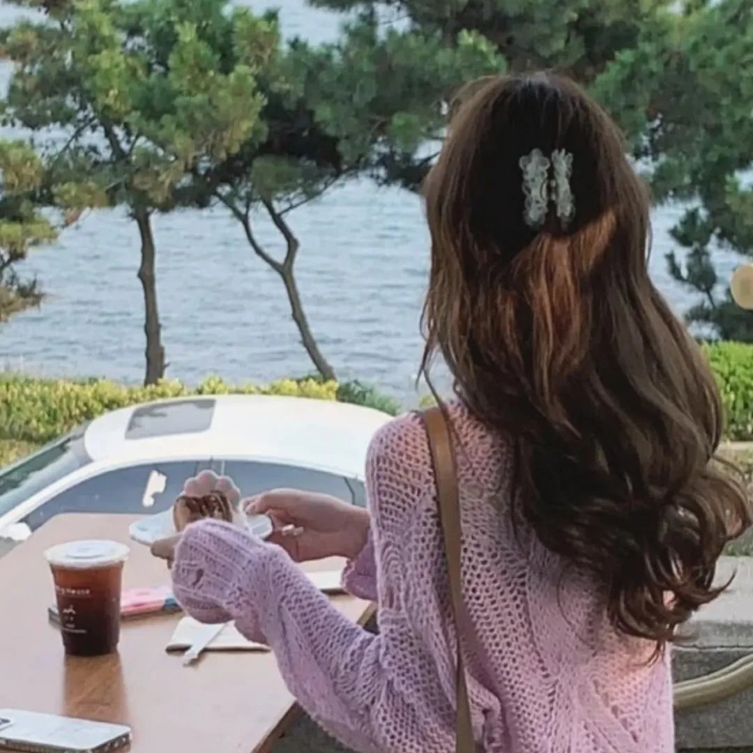 顾少的闪婚娇妻，认错总裁嫁对郎